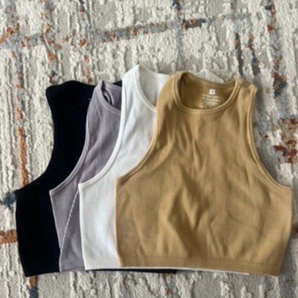 4 top (size s)
